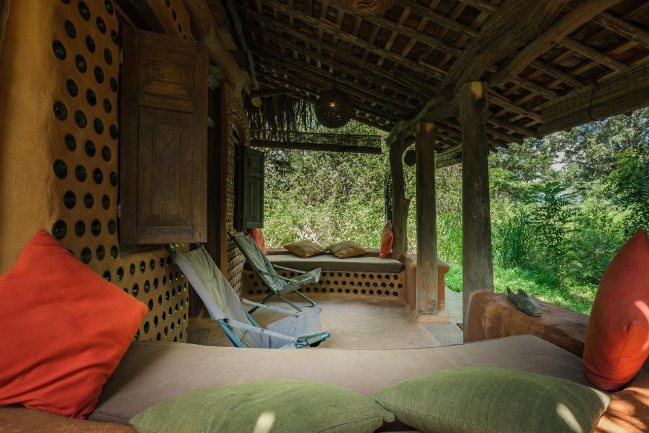 Villa Banyan Camp Hambegamuwa Exterior foto