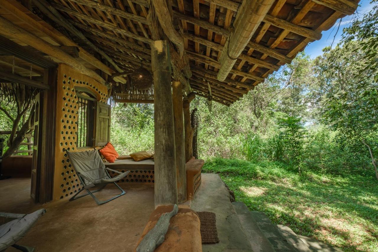 Villa Banyan Camp Hambegamuwa Exterior foto